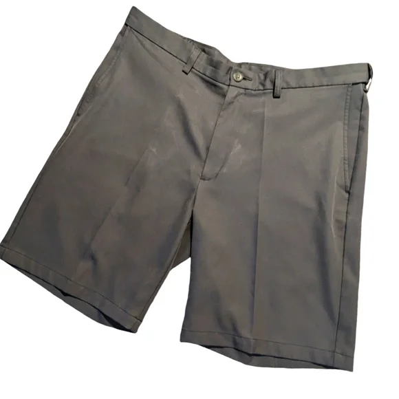 Haggar COOL 18 PRO FLAT FRONT Gray Comfort Waist Golf Sports 9" Shorts Size 38 - Picture 1 of 5